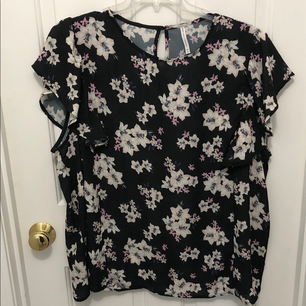 Grayson Threads Black Floral Ruffle Sleeve Top